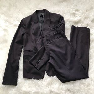 ANN TAYLOR DARK BURGUNDY SIGNATURE SUIT
